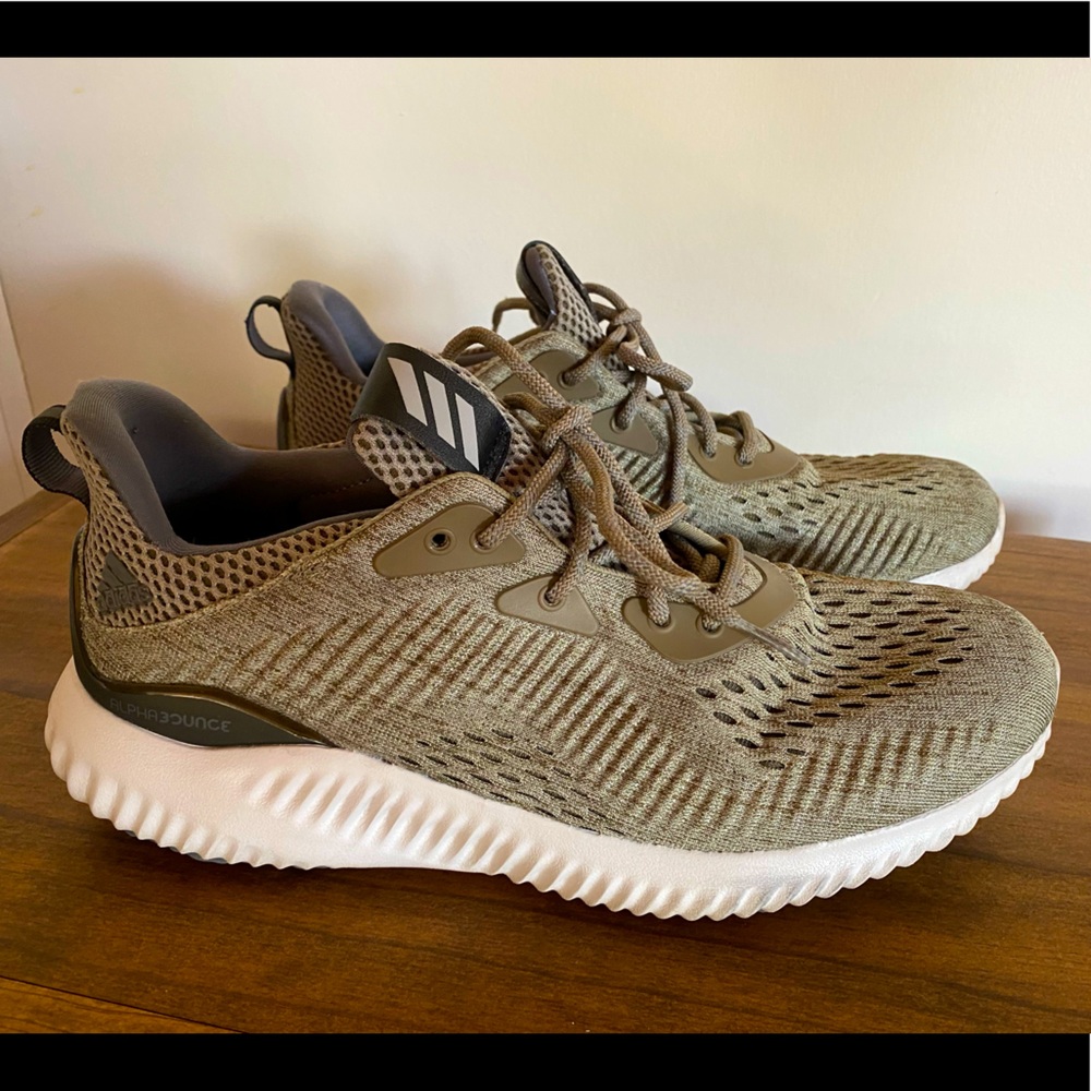 Adidas Alpha Bounce, green sneakers, size 8